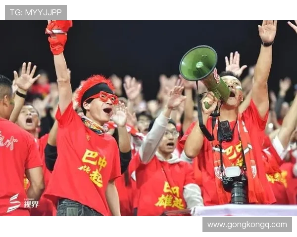 成都足球队技术变革引发热议球迷期待新战术带来精彩表现